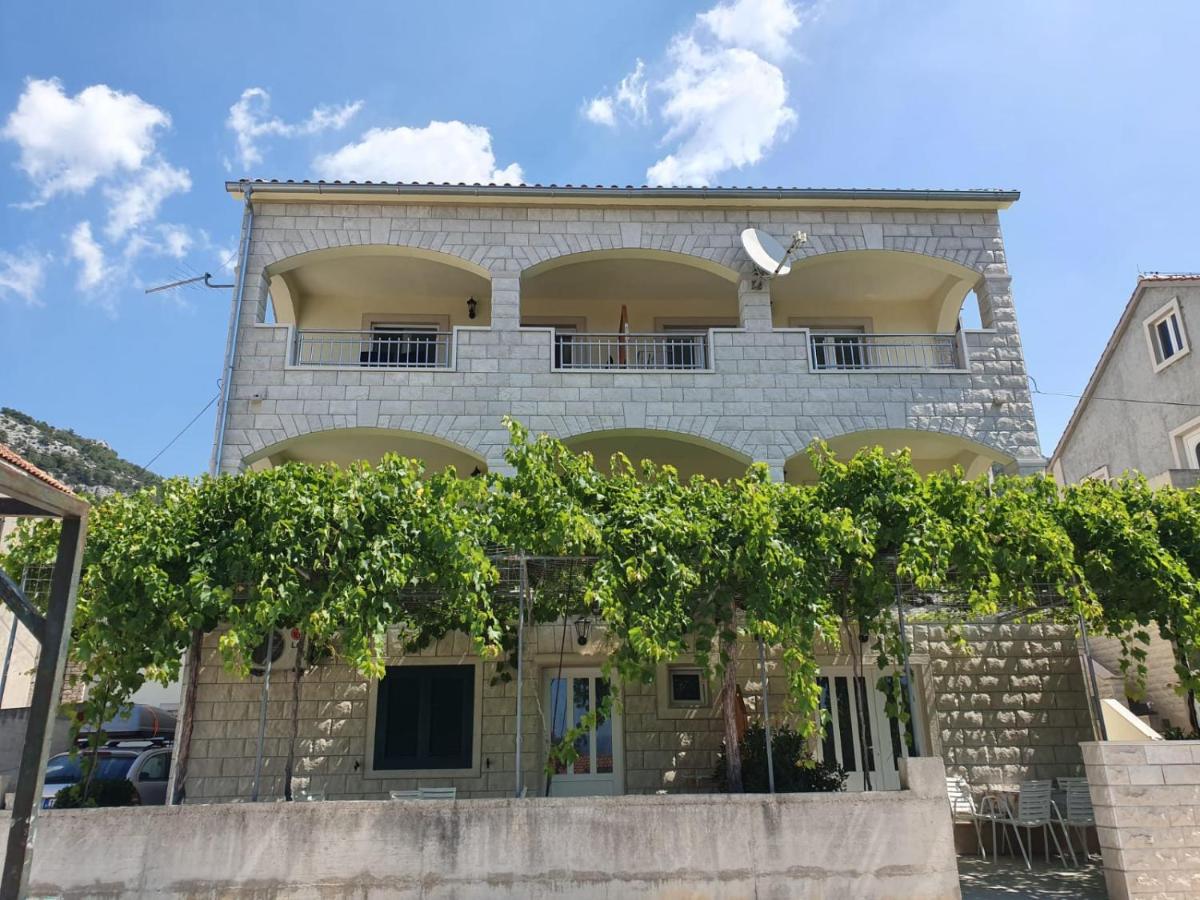 Apartments Gojevic Bol Exterior foto