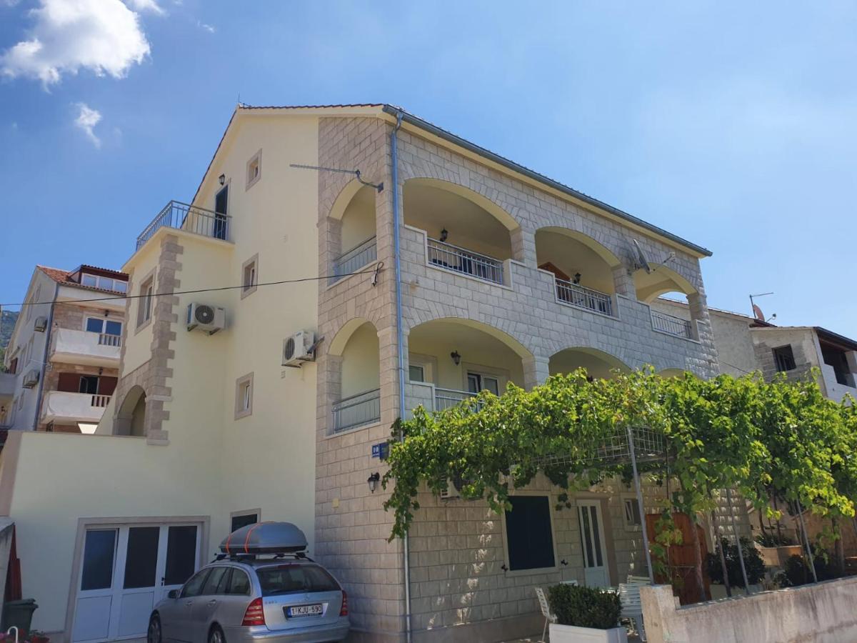 Apartments Gojevic Bol Exterior foto