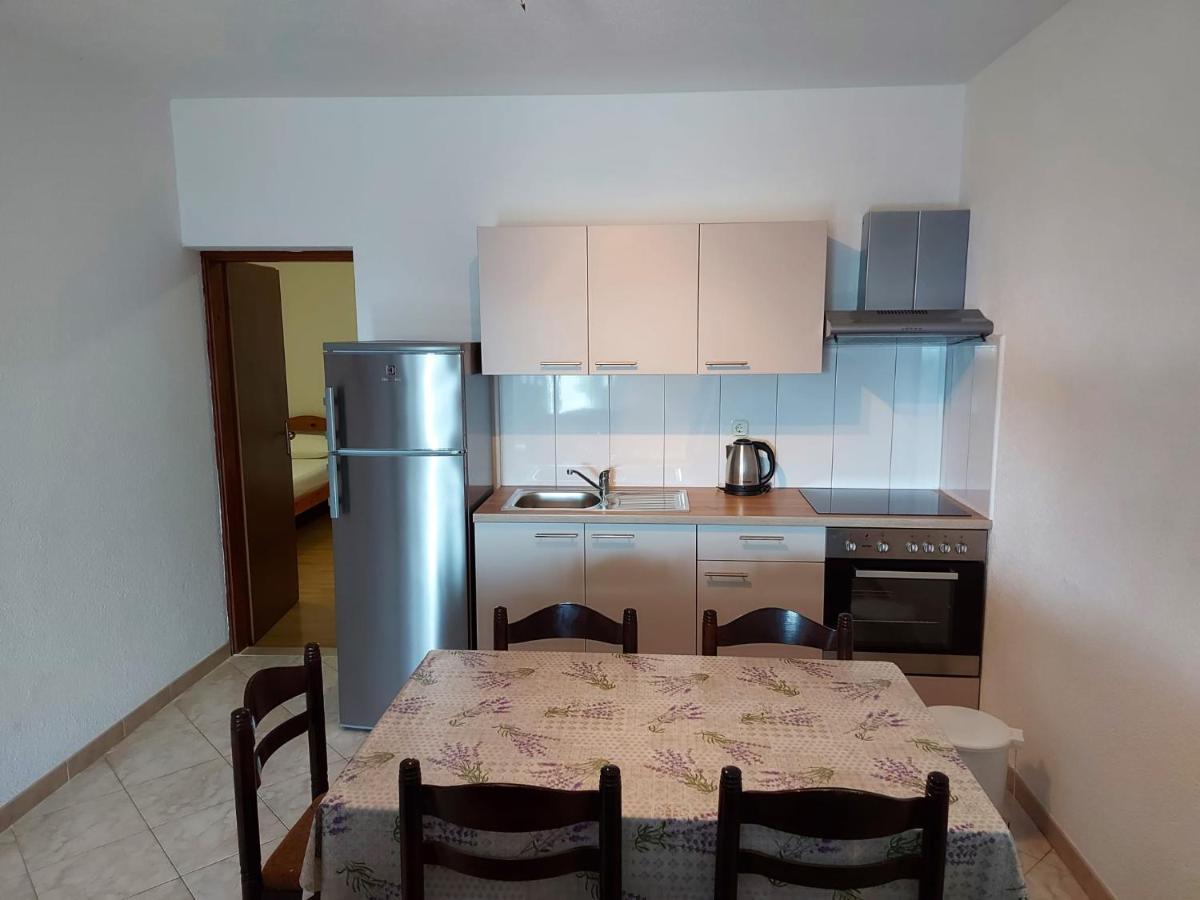 Apartments Gojevic Bol Exterior foto